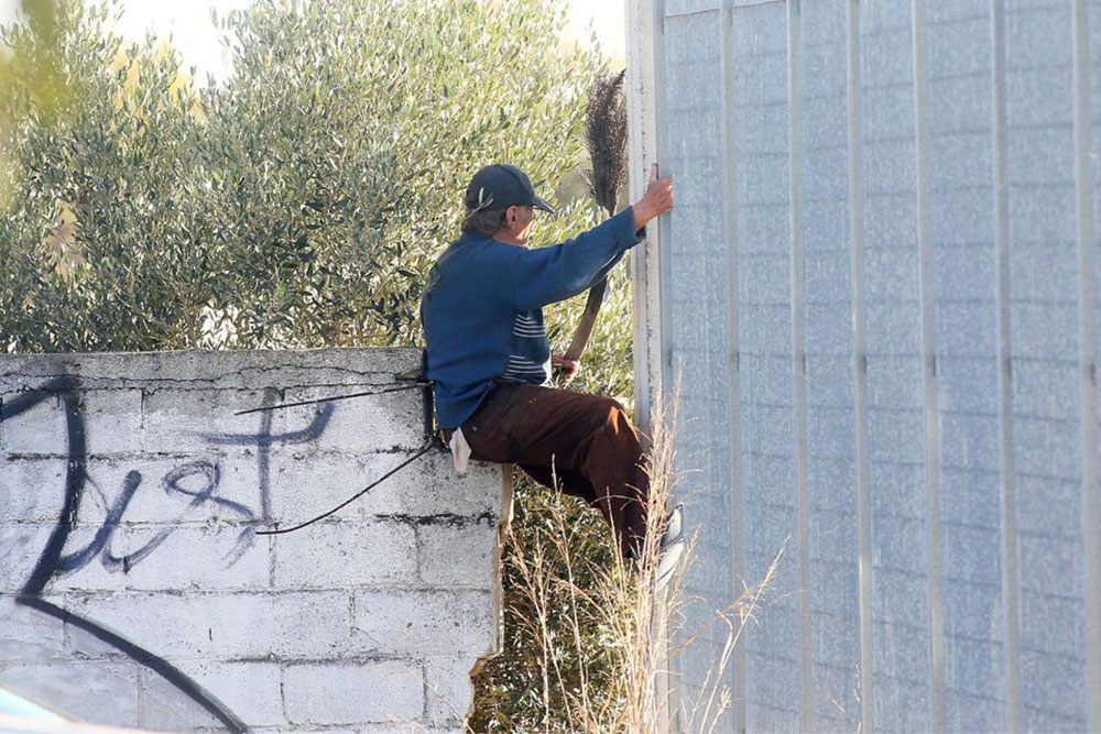 Τρομερός παππούς: Κομάντο για να δει το Καμπανιακός – Καβάλα (φωτογραφία)